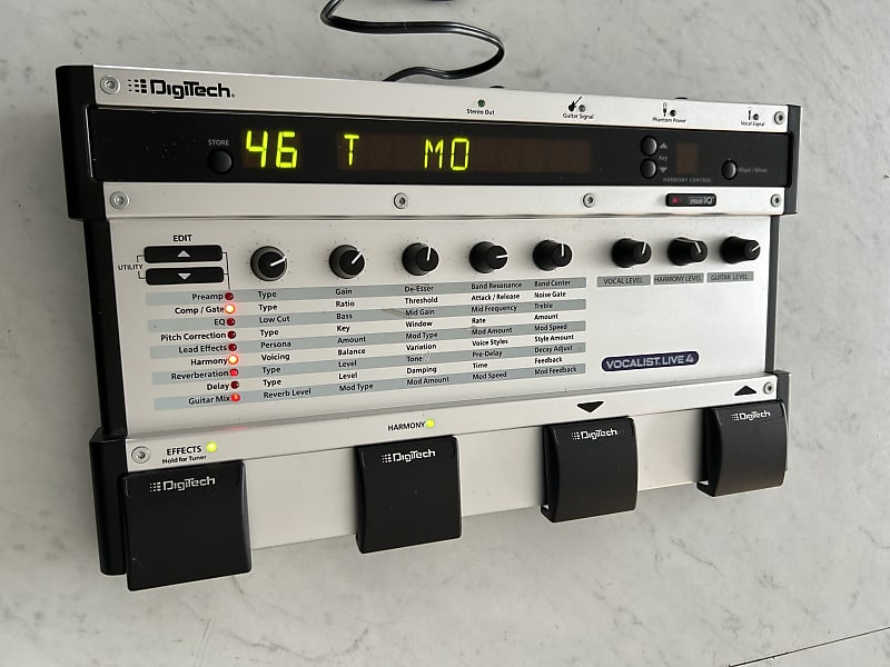 DigiTech Vocalist Live 4 Vocal Effect Processor | Reverb