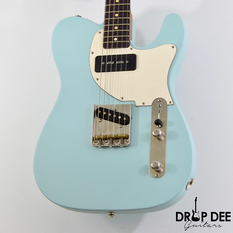 LsL Instruments T-Bone One B Electric Guitar w/ Case - Aged LsL Instruments T-Bone One B Electric Guitar w/ Case - Aged