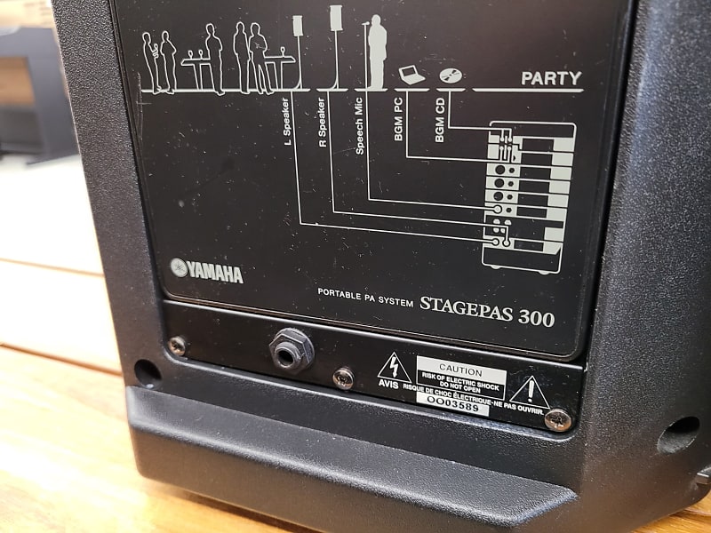 Yamaha STAGEPAS 300 Portable PA System Black | Reverb Yamaha STAGEPAS 300 Portable PA System Black | Reverb