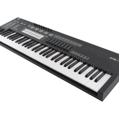 Novation 61SL MkIII Keyboard MIDI Controller [USED] image 3