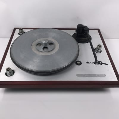 Oracle Alexandria Audiophile Turntable for sale