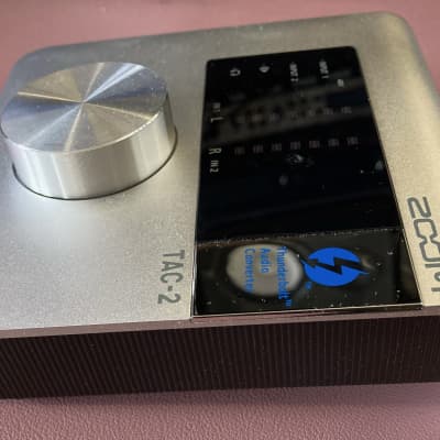 Zoom TAC-2 Thunderbolt Audio Interface 2010s - Silver image 4