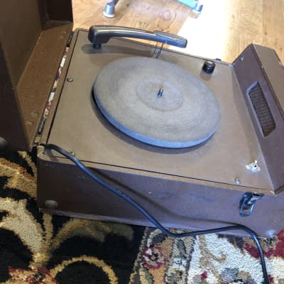 Espey 78 RPM Record Player/Built-in Speaker Vintage 1940’s(Recently Serviced) Brown image 9
