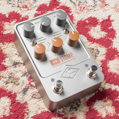 Universal Audio UAFX OX Stomp Dymanic Speaker Emulator Second Hand image 2