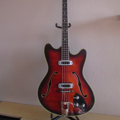 Musima GDR Semi-Hollowbody Bass 1960s 2-tone sunburst very rare image 2