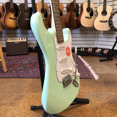 Squier Affinity Series Stratocaster Surf Green w/Indian Laurel Fingerboard image 2