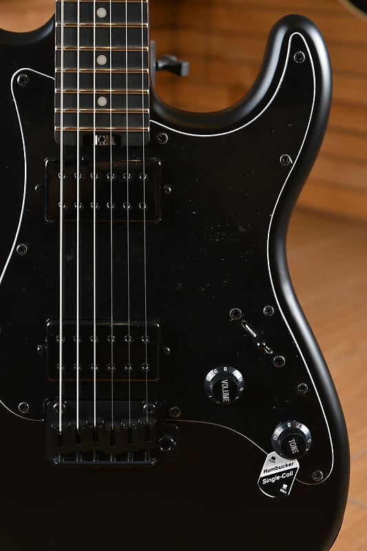 ギター obne REVERSE Schecter R66 Traditional Bad Boy Satin Black Reverse Matched | Reverb