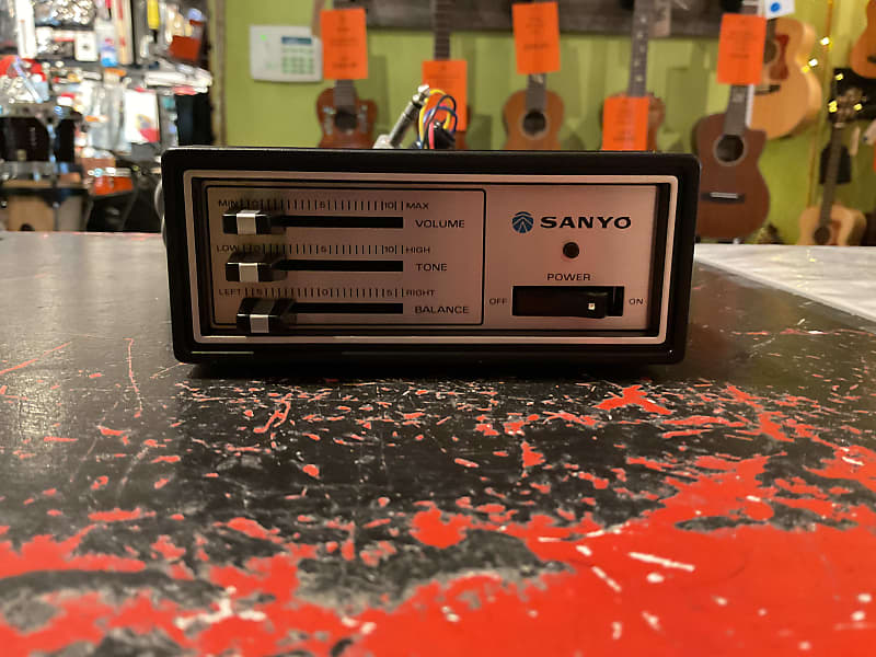 USED SANYO Car Stereo Amplifier FT800 Reverb