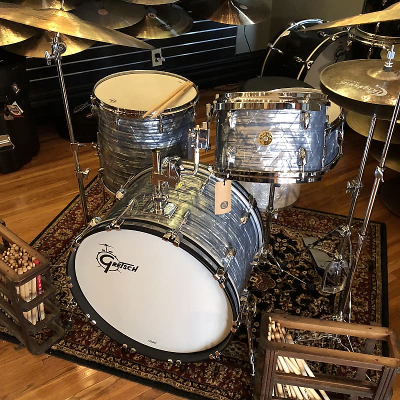 Gretsch USA Custom 4-piece drum kit - 12/16/22 plus snare - Sky Blue Pearl image 1