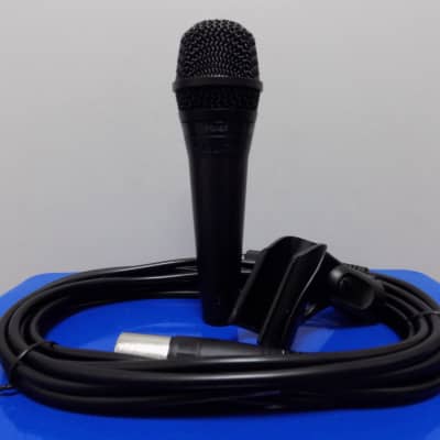 Shure PGA57 Cardioid Dynamic Instrument Microphone w/ XLR-XLR Cable image 2