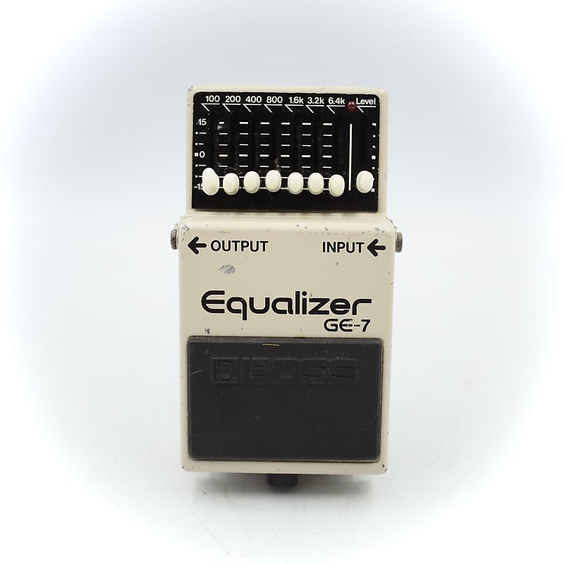 ギター　エフェクター　BOSS GE-7 Equalizer Amazon.com: Boss GE-7 7-band EQ Pedal : Musical Instruments