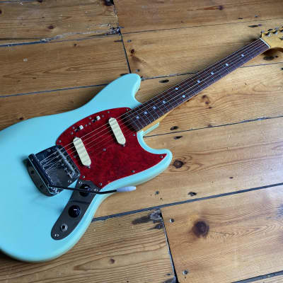 Fender '69 Mustang Japan CIJ Electric Guitar Sonic Blue (Faded to Seafoam Green) 1997 - 2000 for sale