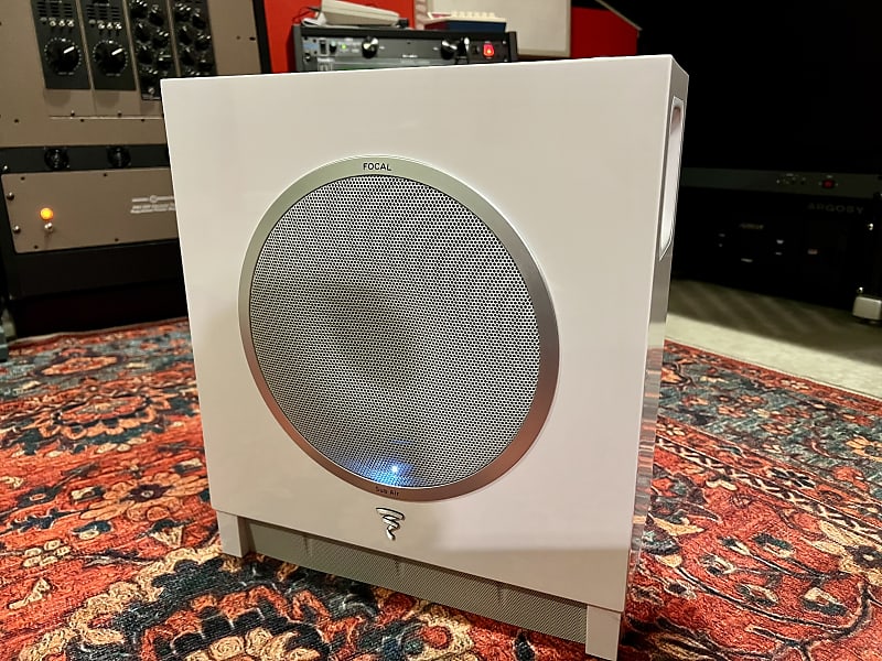 Focal Sub - White  			