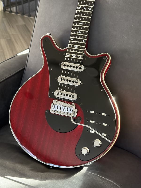 Brian May BMG + FACTORY BAG & Tremolo Bar Red Special Signature Guitar image 1