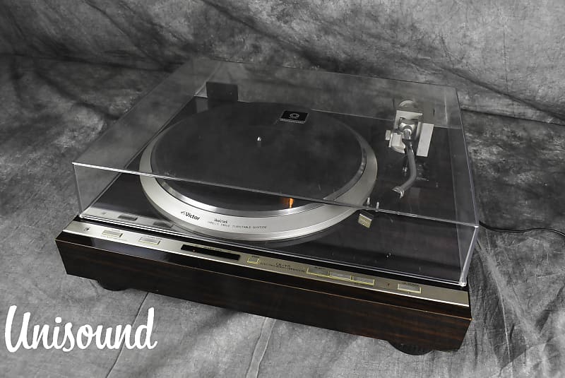 Victor QL-Y5 Stereo Record Player Turntable In Very Good Condition