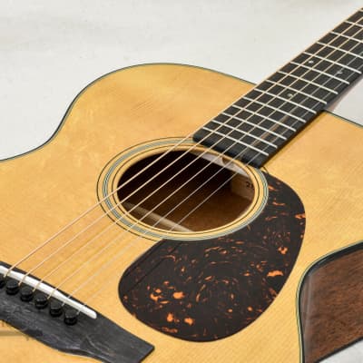 C.F. Martin Custom Shop "00" Bearclaw Sitka Spruce w/ Quilted Mahogany Back and Sides (s/n: 7347) image 8