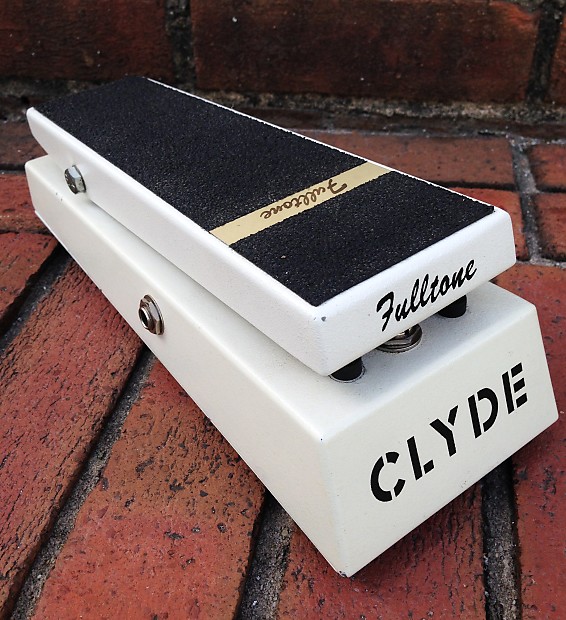 vintage fulltone clyde wah pedal early serial# May 2000 vintage fulltone clyde wah pedal early serial# May 2000