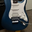 Fender Richie Sambora Signature Standard Stratocaster 1994 - 2002 - Lake Placid Blue