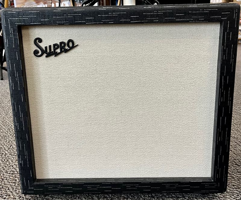 Supro Model 1932R Royale 50-Watt 1x12" Guitar Combo Amplifier - B stock image 1
