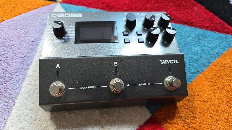 Boss RV-500 まる Boss RV-500 Reverb | Reverb Demo Video - YouTube