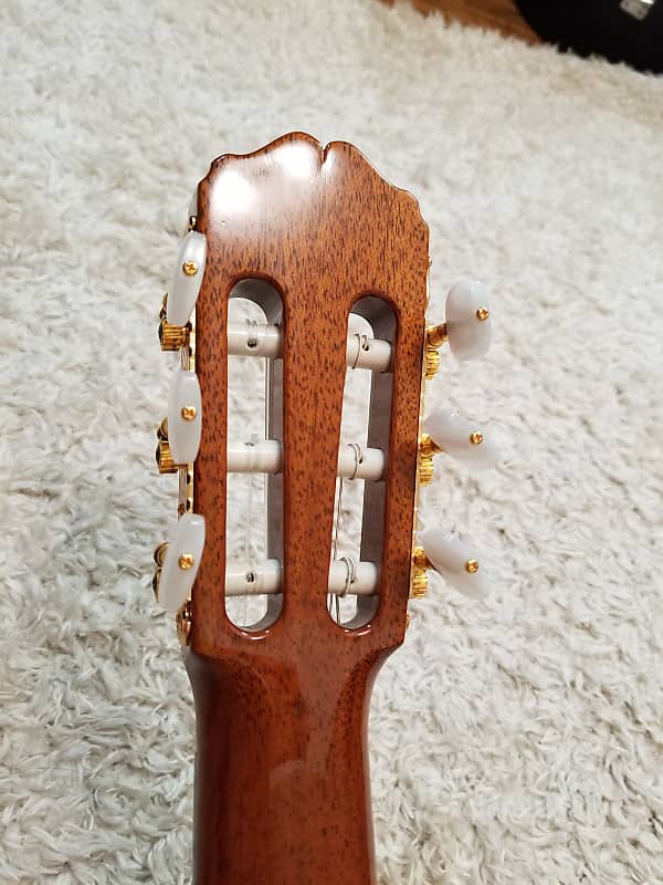 Very rare Takamine Flamenco No.10F