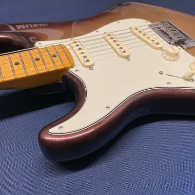 Fender Lefty American Ultra Stratocaster Guitar with Case 2021 image 8