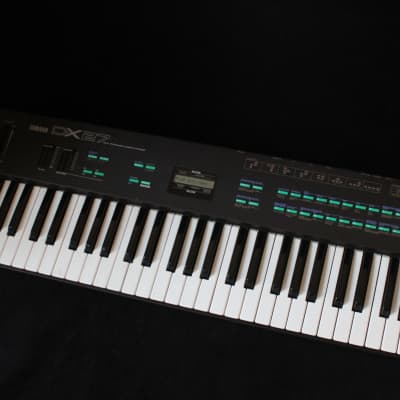 Yamaha DX27