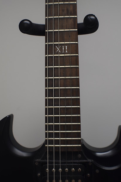Epiphone sg goth xii 2025