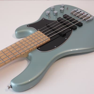 Clover Avenger 5 String Bass with Original Delano Pickups - Superb Player image 7