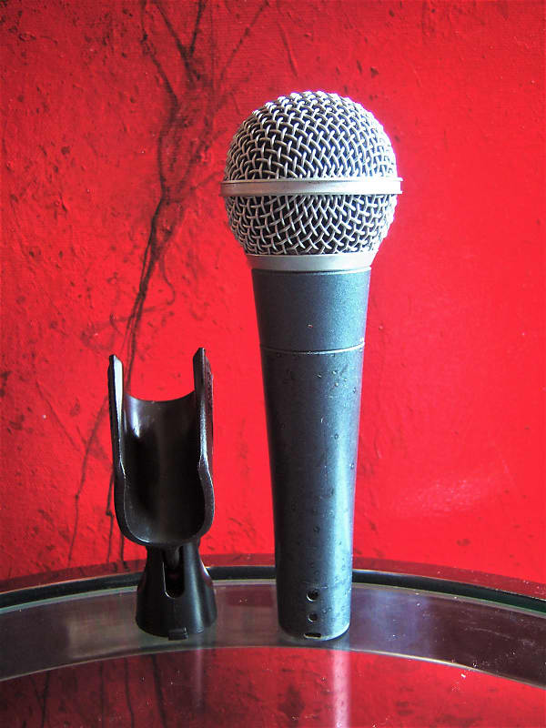 Vintage RARE Shure Beta 58 dynamic hyper cardioid microphone