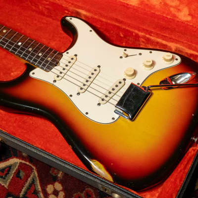 1965 Fender Stratocaster Sunburst Finish w/OHSC image 13