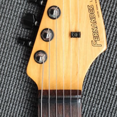 FERNANDES 　STC-50　Allan Holdwarth Fernandes STC-50 Allan Holdsworth Stratocaster Guitar Demo