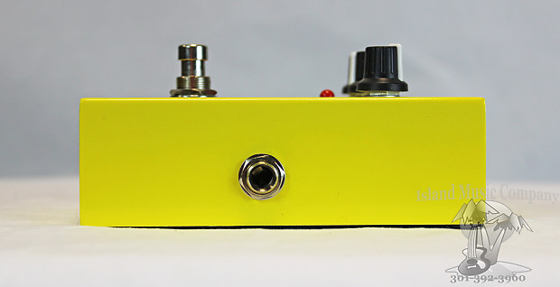 Visual Sound GarageTone Chainsaw Distortion Demo - YouTube