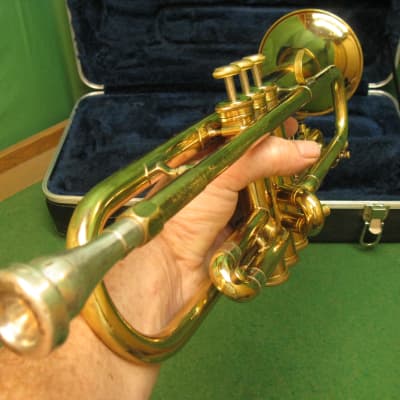 Olds Ambassador Trumpet 1976 - Refurbished - Case & Olds 3 Mouthpiece image 16