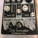 EarthQuaker Devices Data Corrupter Modulated Monophonic PLL Harmonizer