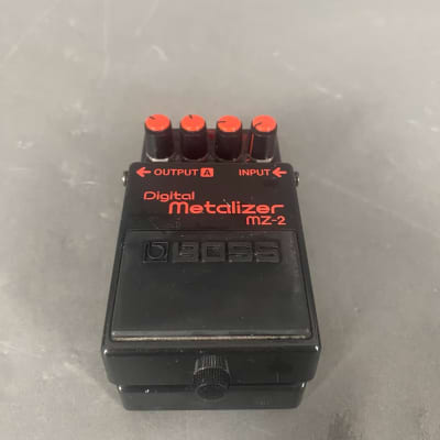 BOSS MZ-2 デジタルメタライザー　日本製　ローランド BOSS MZ-2 デジタルメタライザー 日本製 ローランド