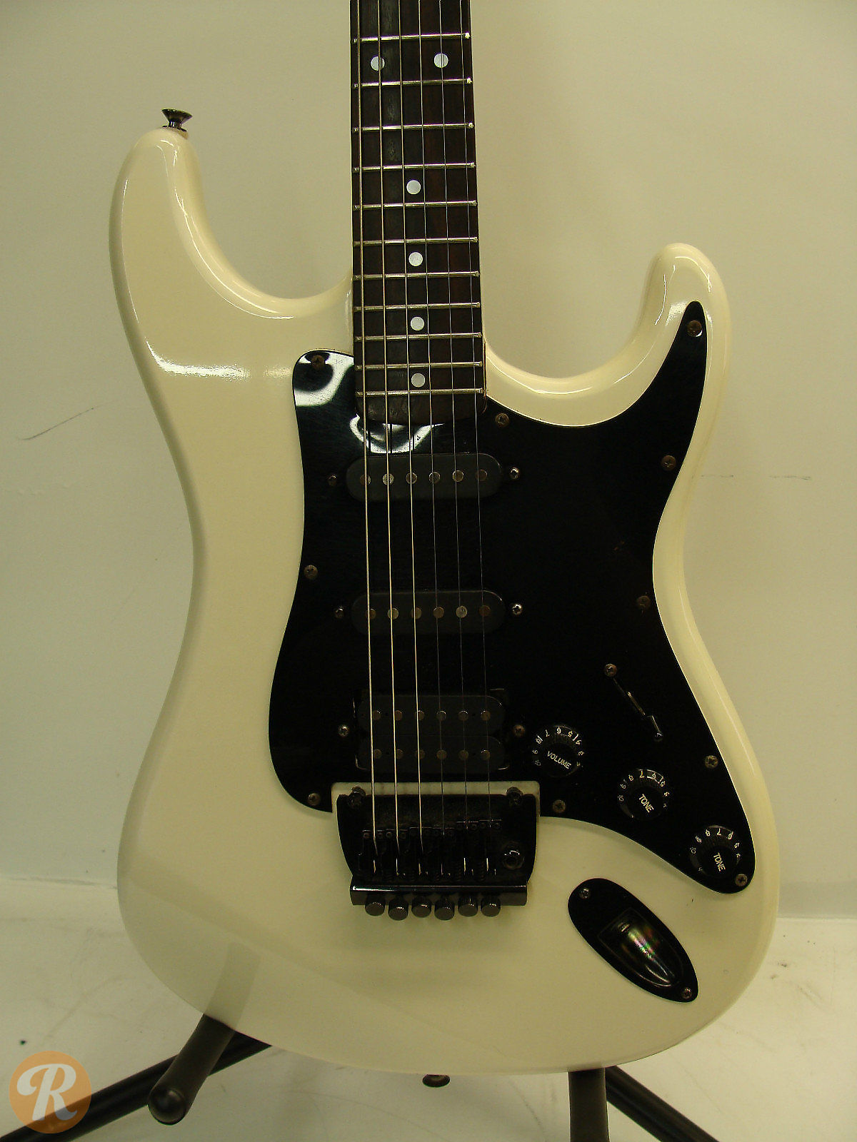 Epiphone s400 clearance