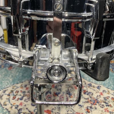 Ludwig No. 411 Super-Sensitive 6.5x14" 10-Lug Aluminum Snare Drum with Pointed Blue/Olive Badge 1976 - 1977 - Chrome-Plated image 17