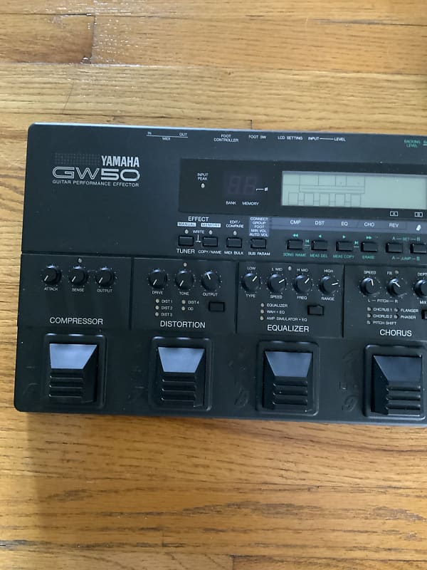 ギター YAMAHA GW50 GUITAR PERFORMANCE EFFECTOR Yamaha GW50 Guitar Performance Effector - 90's Multi Effects