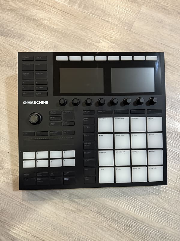 Native Instruments Maschine MKIII | Reverb Canada