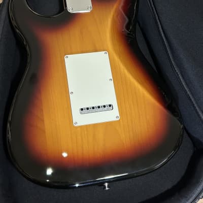 Fender 75th Anniversary Limited Edition2021 Collection Made in Japan Hybrid II Strat Metallic 3-Color Sunburst image 11