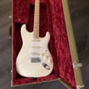 Fender American Performer Stratocaster with Maple Fretboard 2018 - 2019 Olympic White