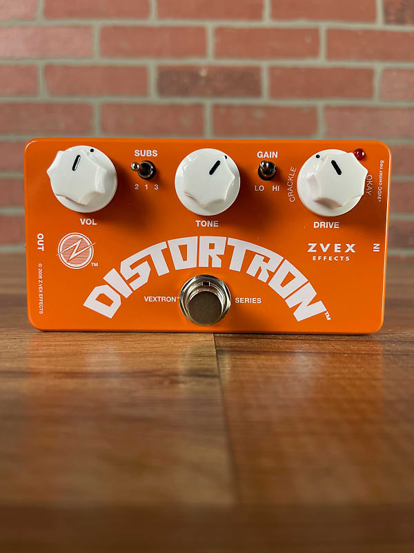 Amazon.com: ZVEX Effects Vextron Distortron Guitar Pedal