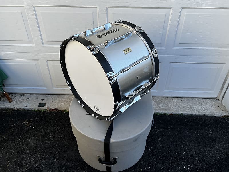 Yamaha Field Corps Marching Bass Drum 22” x 14” Brushed Silver image 1