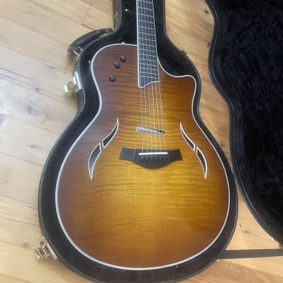 TAYLOR T5-S1 electric guitars