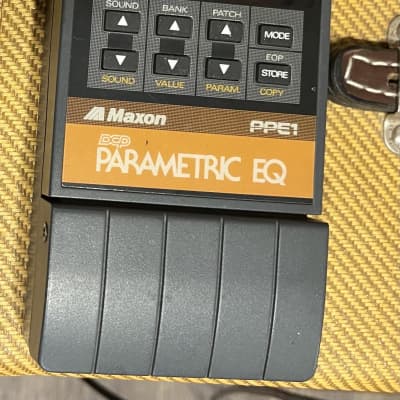 Maxon PQ-401 Parametric Equalizer | Reverb