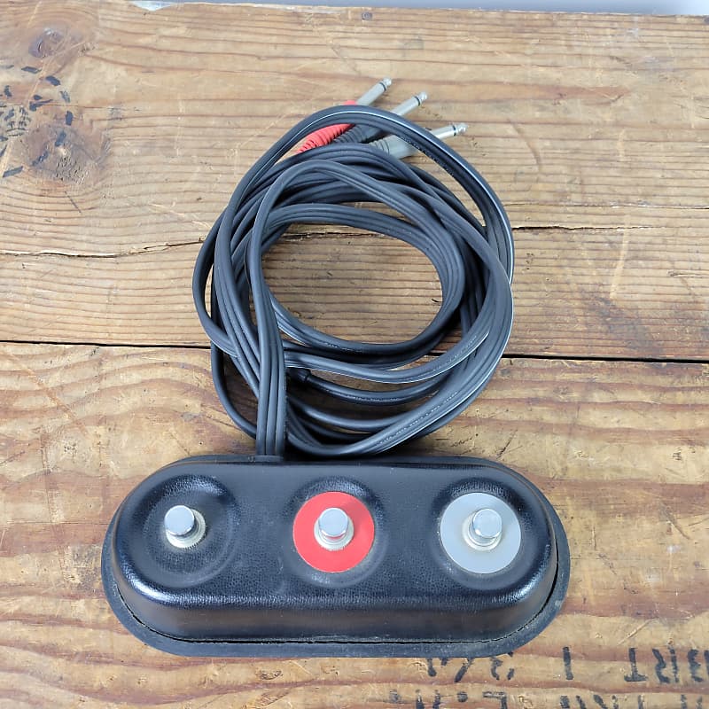 Roland FS-3 foot switch 日本製 Roland FS-3 foot switch 日本製 楽器・機材