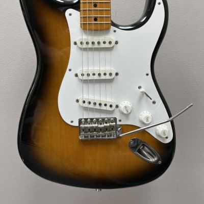 Fender Stratocaster ST-57 Reissue 1994 - 2 Tone Sunburst image 1