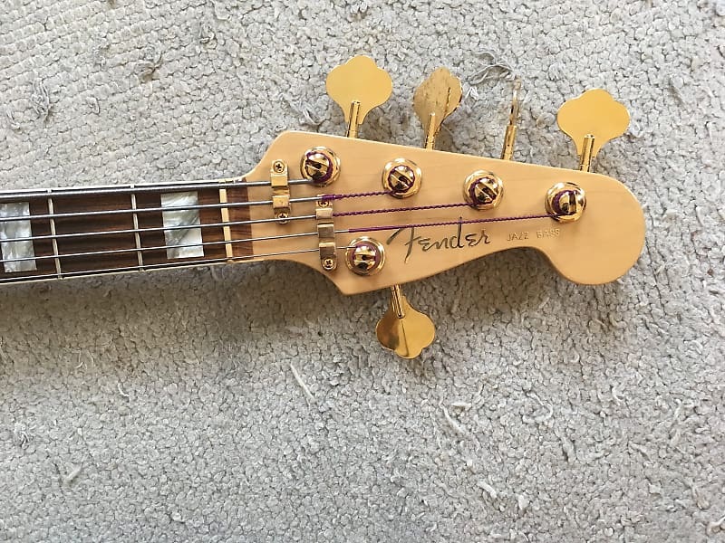 Fender American Deluxe Jazz Bass QMT V image 4