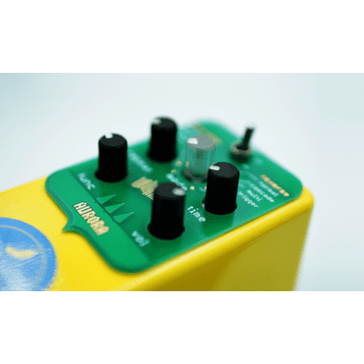 Bananana Effects Aurora Pitch Shifted Delay | Reverb